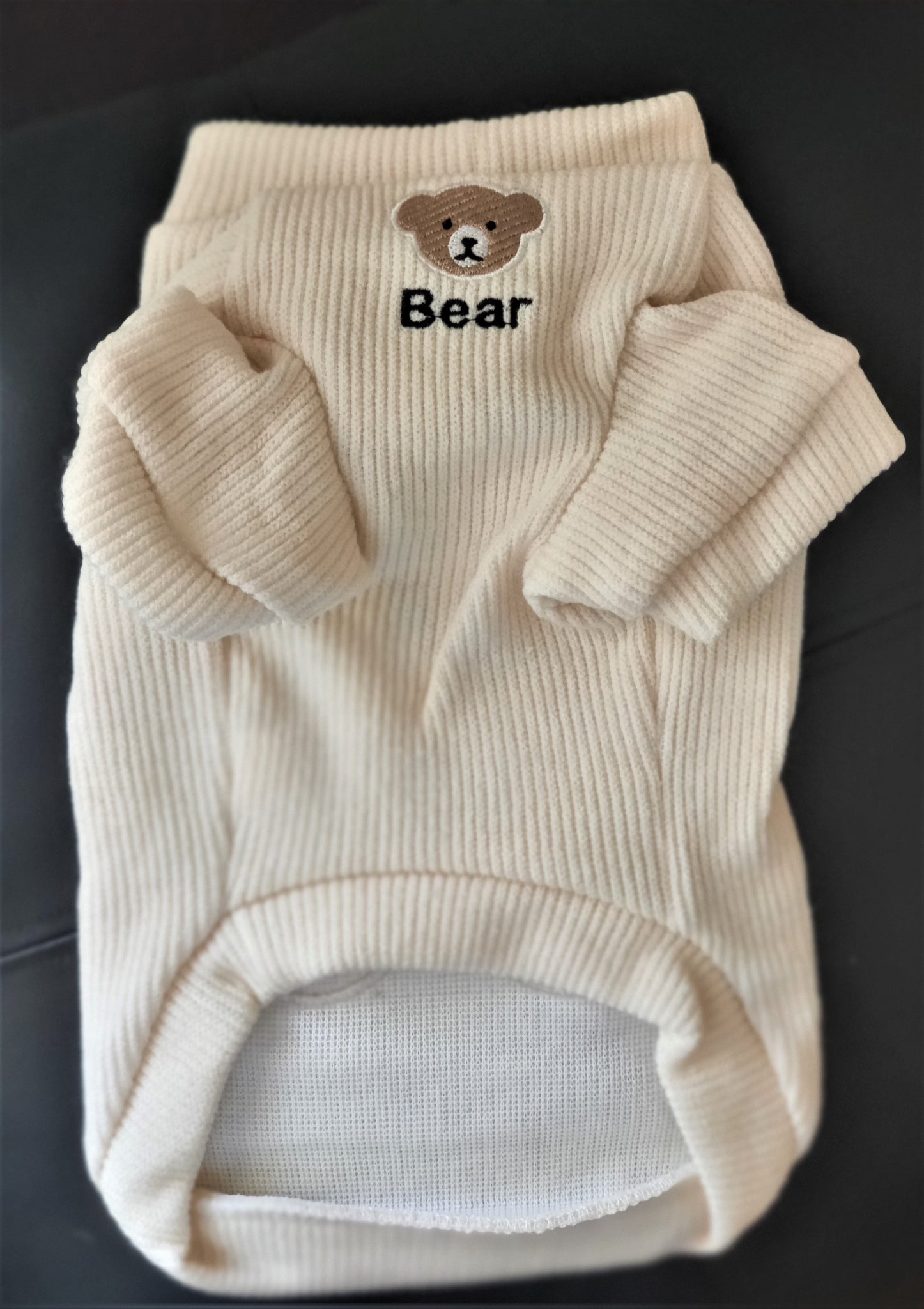 JUMPY BEAR Knitted Sweater